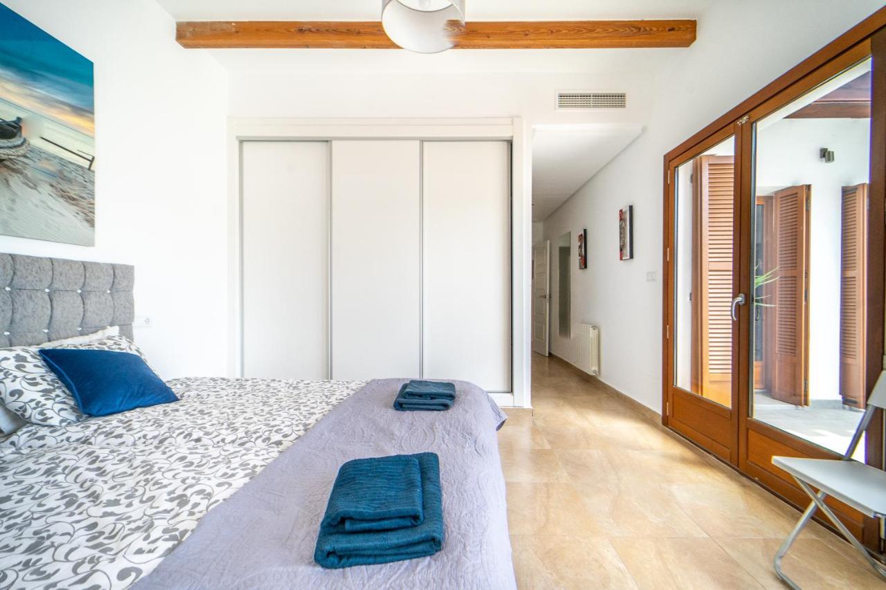 Three Bedroom Luxury Villa El Valle Golf Resort Banos y Mendigo Dış mekan fotoğraf